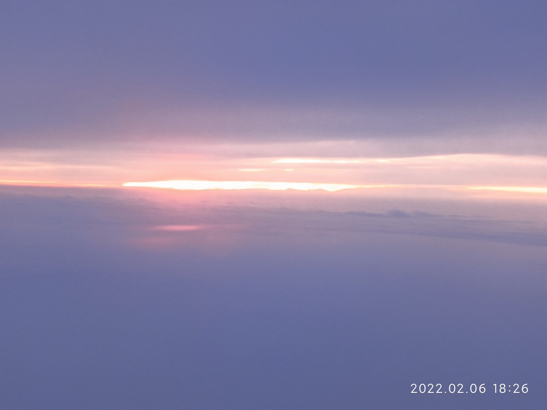 夕阳下的云海.jpg